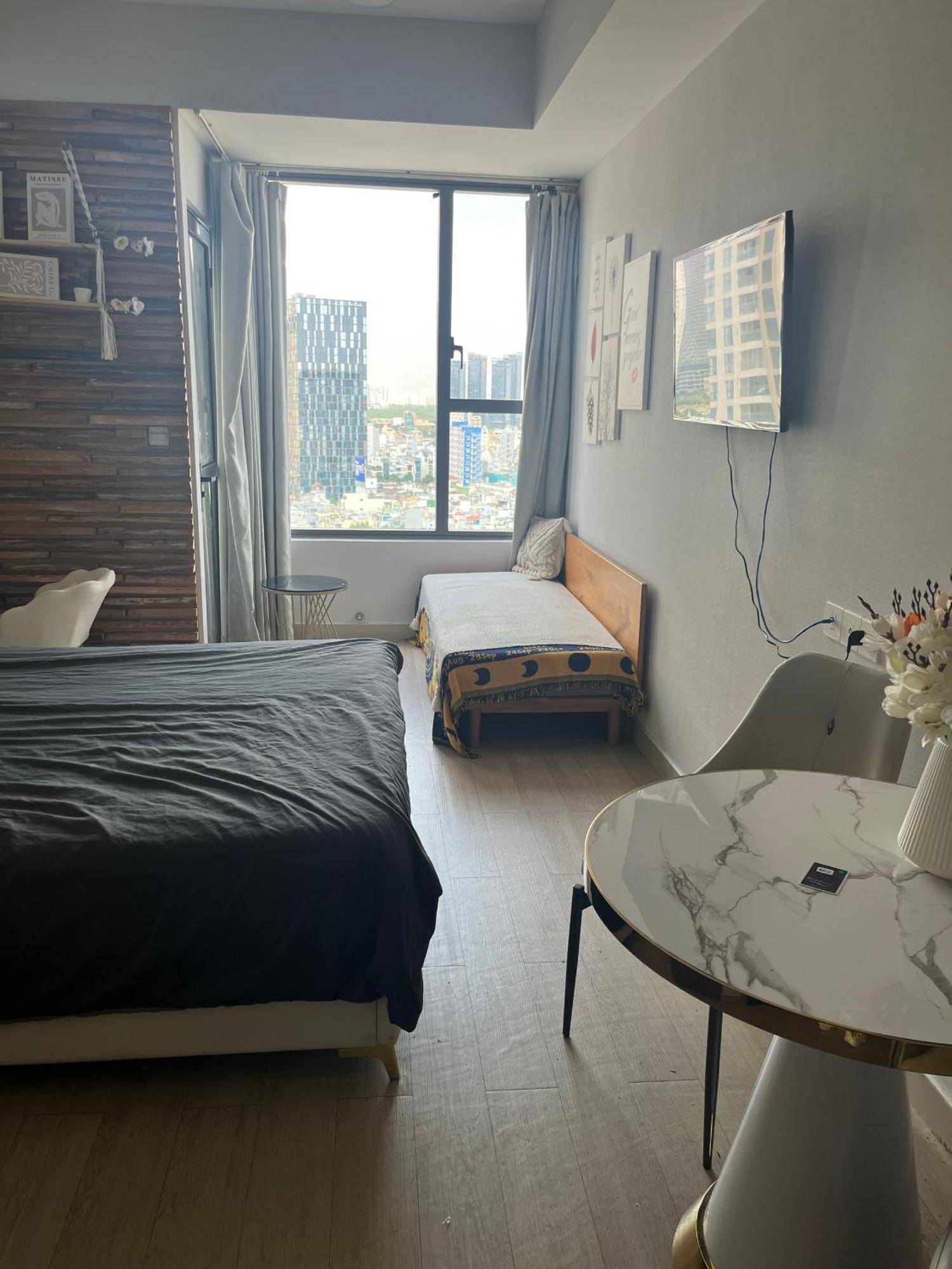 Double E Saigon Apartment In Rivergate Building Ho Chi Minh-staden Exteriör bild