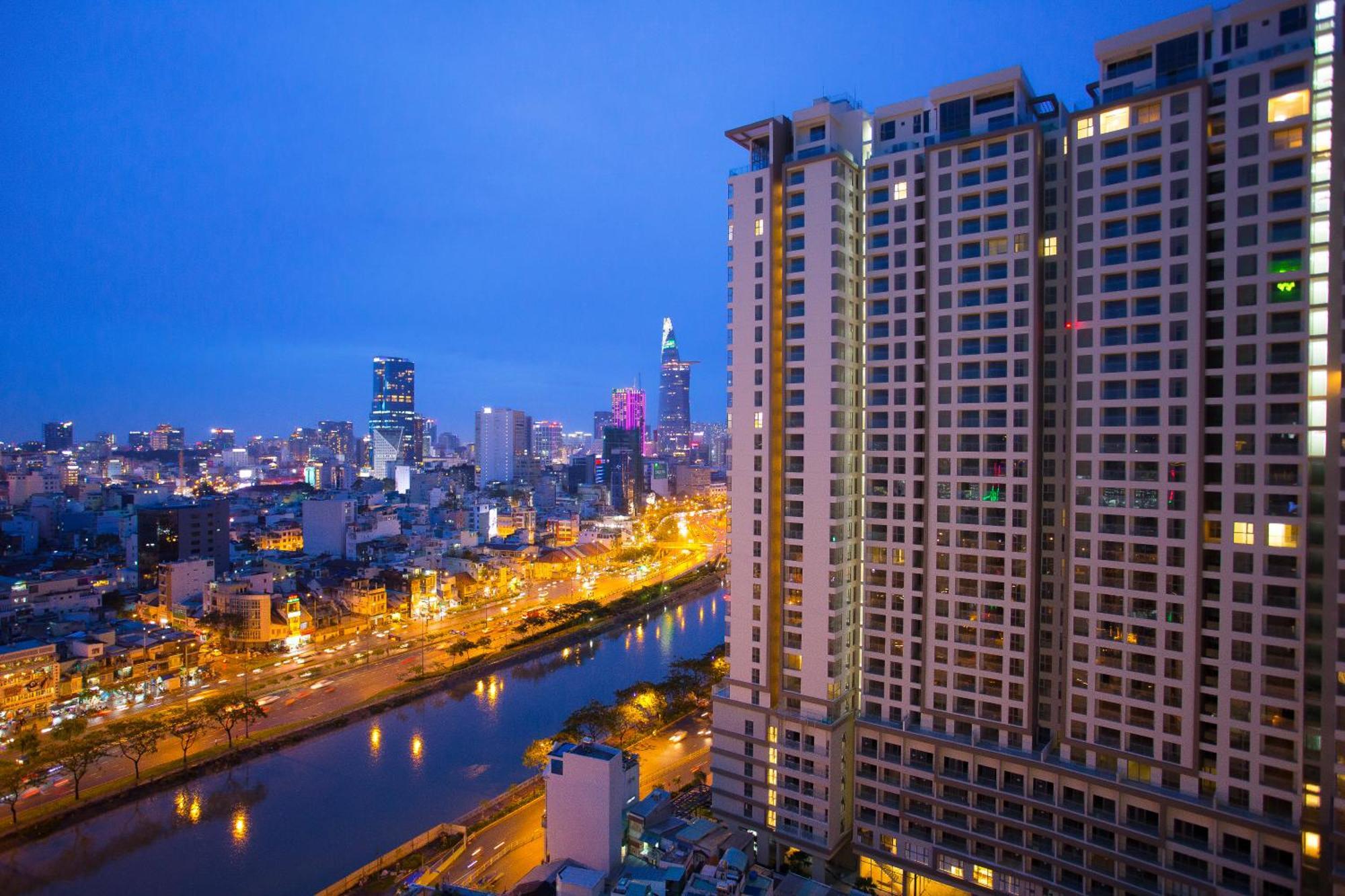 Double E Saigon Apartment In Rivergate Building Ho Chi Minh-staden Exteriör bild