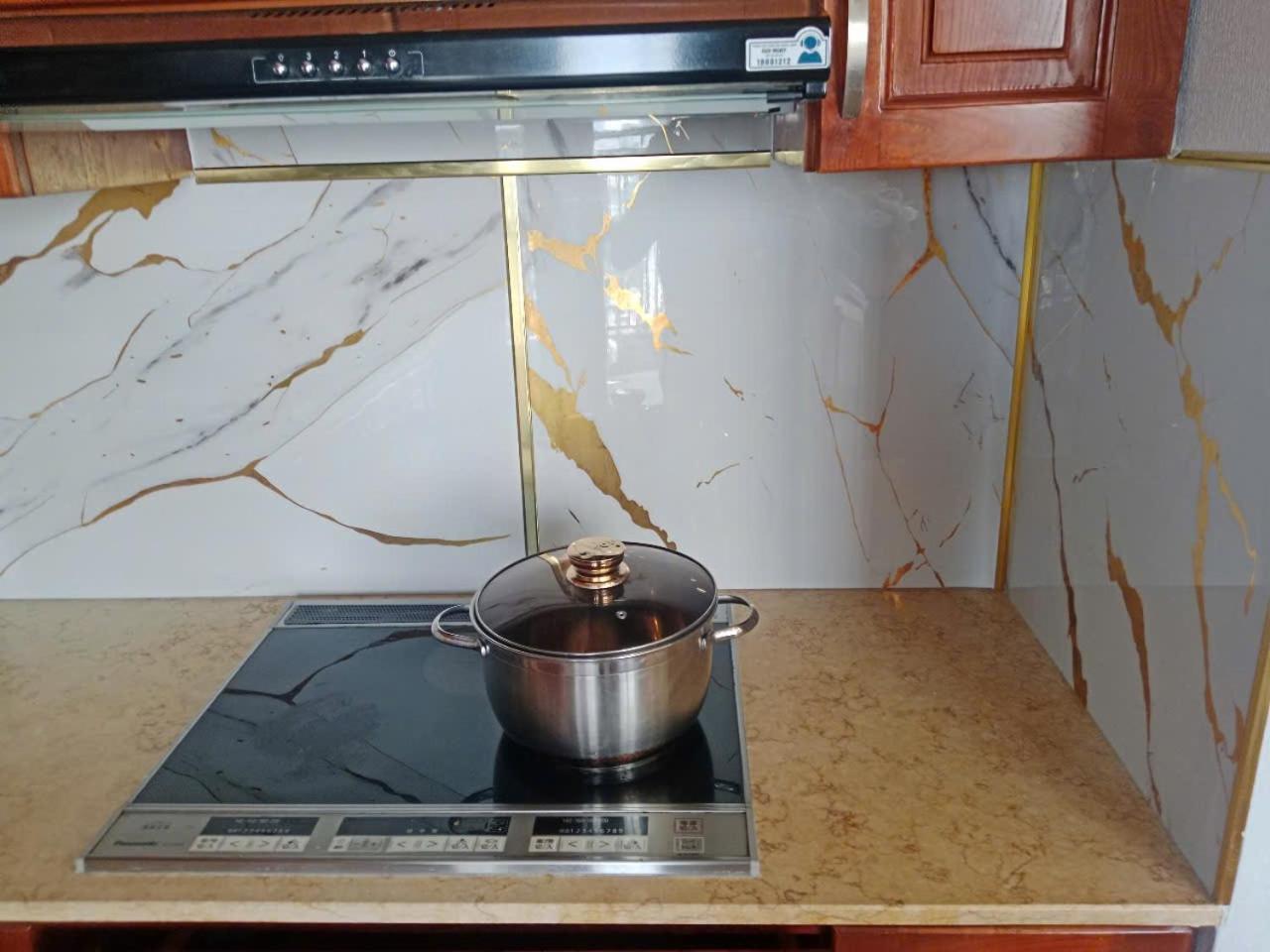Double E Saigon Apartment In Rivergate Building Ho Chi Minh-staden Exteriör bild